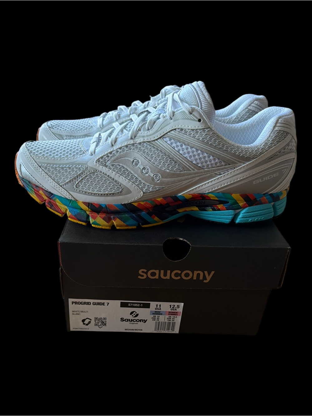 Saucony White Athletic Running Shoes with Multicolor Sole WORN ONCE
